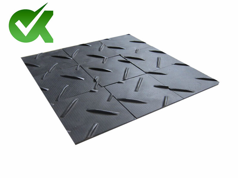 Black Temporary Car Parking Mat Or Heavy-duty Uhmwpe Plastic Ground Road Mats